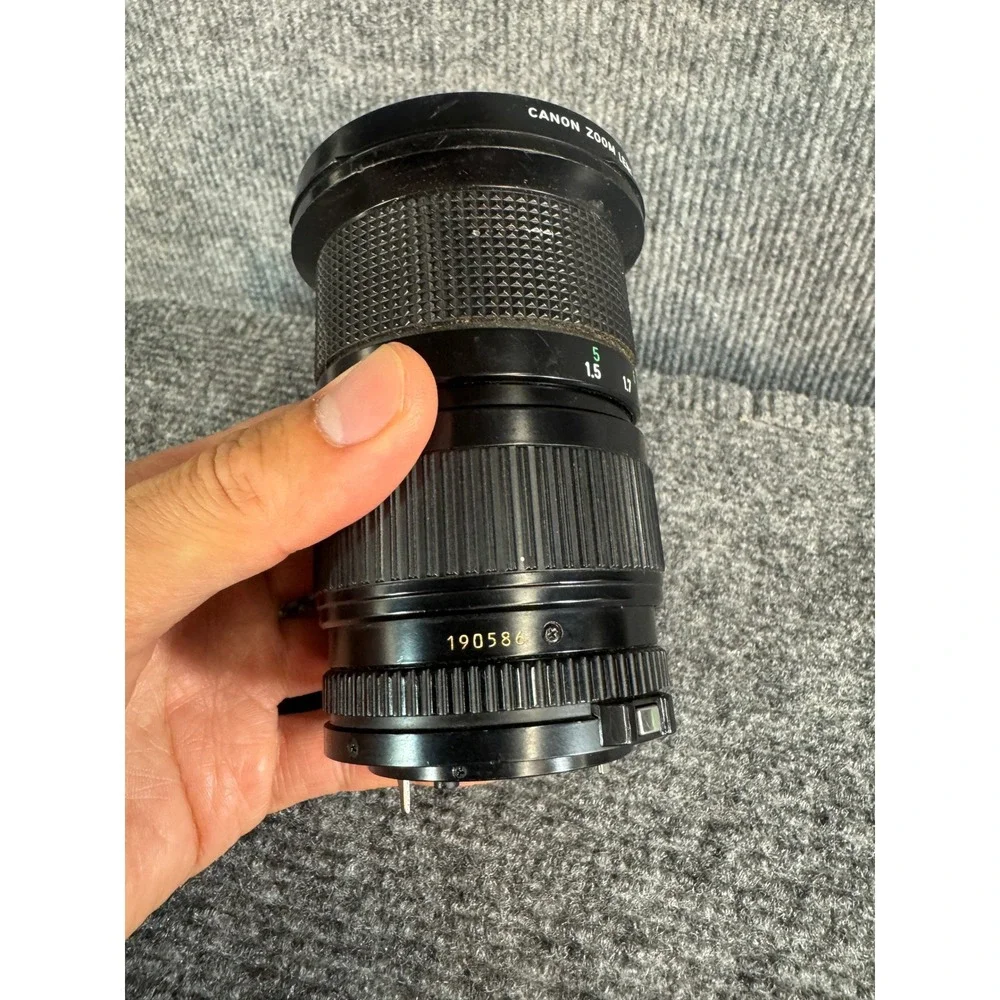 Canon Zoom Lens FD 35-105mm 1:3.5 Macro Manual Focus Made in Japan 190586